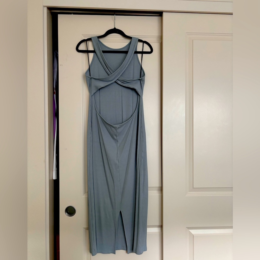 H&M mid length backless dress